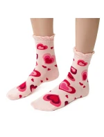 Dámské ponožky model 14559108 Srdce - Steven Dámské ponožky model 14559108 Srdce - Steven