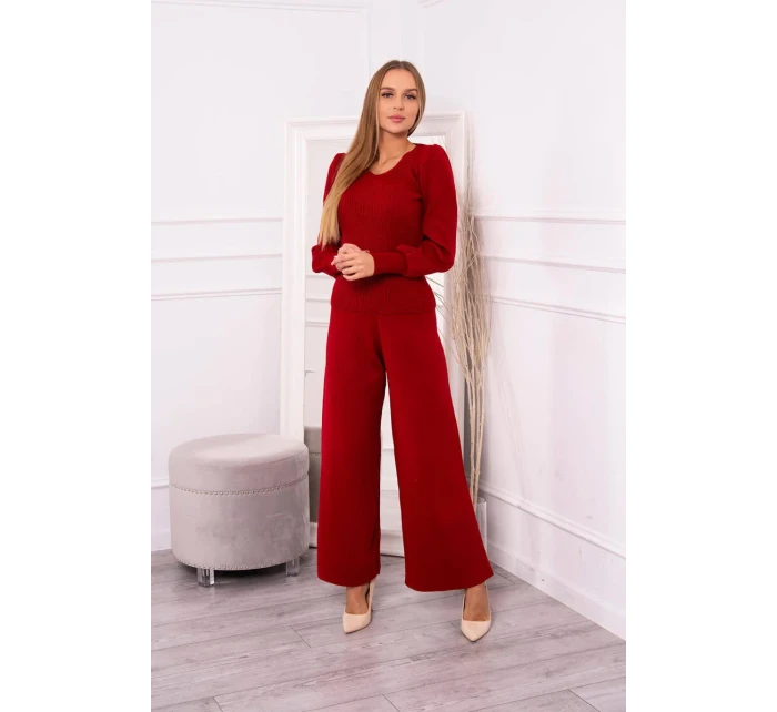 Sada svetrů červená