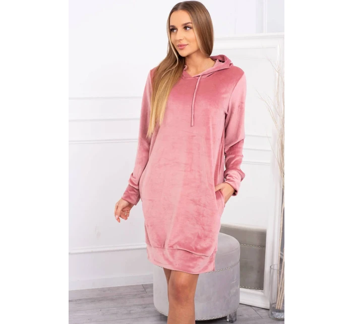 Velúrové šaty s kapucňou tmavo ružové