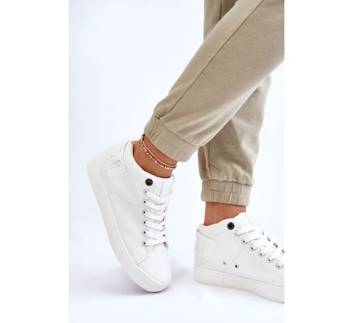 Dámské klasické vysoké tenisky Big Star model 21608900 bílé - Big Star Shoes Dámské klasické vysoké tenisky Big Star model 21608900 bílé - Big Star Shoes