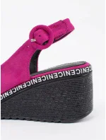 Dámske sandále na podpätku FL1628 Fuchsia - GOODIN