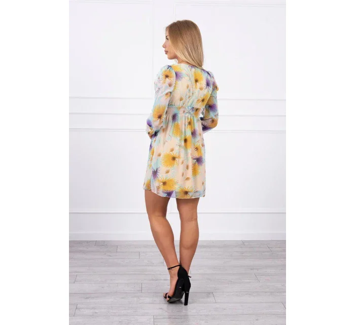 Vzdušné šaty s kvetinovým motívom žltej