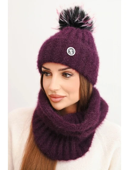 Dámsky zimný set s bambulou a šálom slivka Dámsky zimný set s bambulou a šálom slivka