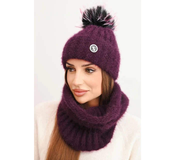 Dámsky zimný set s bambulou a šálom slivka Dámsky zimný set s bambulou a šálom slivka