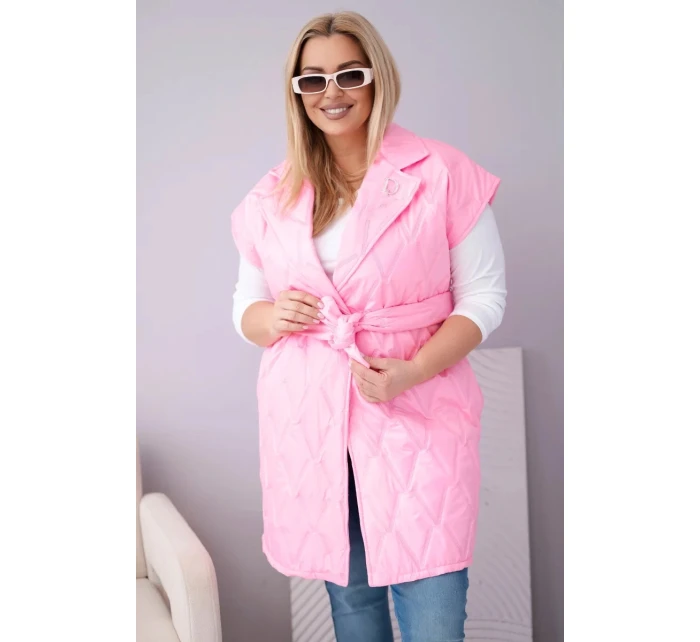 Dámske Plus veľkosť prešívaná vesta s opaskom a golierom svetlo ružová