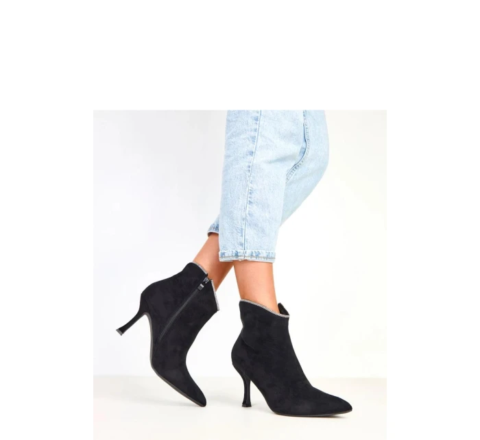 Topánky na podpätku model 217908 Solea