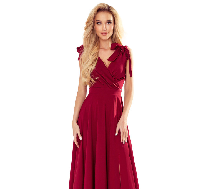 ELENA - Dlhé dámske šaty vo vínovej bordovej farbe s výstrihom a zaväzovaním na ramenách 405-1