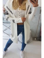 Voľný sveter s nápisom 033 krémový - Kesi