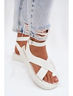 Sandály z eko kůže na platformě Bílé model 22102991 - Boto