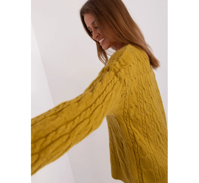 Sweter AT SW oliwkowy model 18895541 - FPrice Sweter AT SW oliwkowy model 18895541 - FPrice