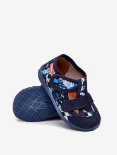 Detské papuče na suchý zips - tmavomodré Reathiana (s motívom lopty)