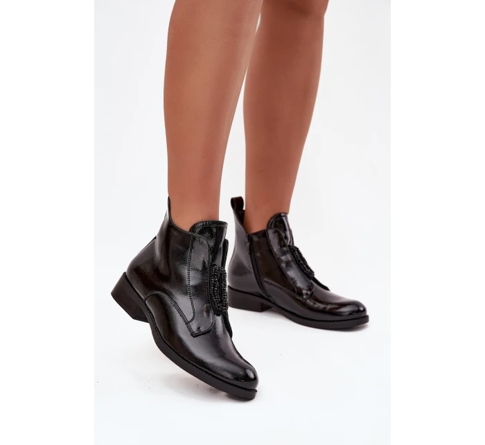 Lakierowane Ocieplane Botki Damskie Z Ozdobnym Detalem S.Barski HY52-525 Czarne