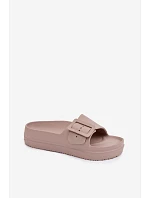 Dámské pěnové sandály na platformě s přezkou Big Star TT274A079 tmavě béžové Dámské pěnové sandály na platformě s přezkou Big Star TT274A079 tmavě béžové