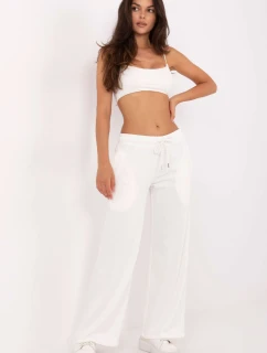 Tepláky model 216517 Relevantnosť