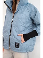 Dámska jarná prešívaná bunda s ozdobným potlačou a zipsom z džínsoviny