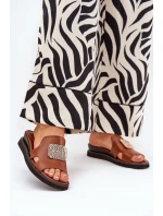 Dámské Pantofle Na Klínu Eko Kůže S Ozdobou Hnědé model 21686804 - Boto Dámské Pantofle Na Klínu Eko Kůže S Ozdobou Hnědé model 21686804 - Boto