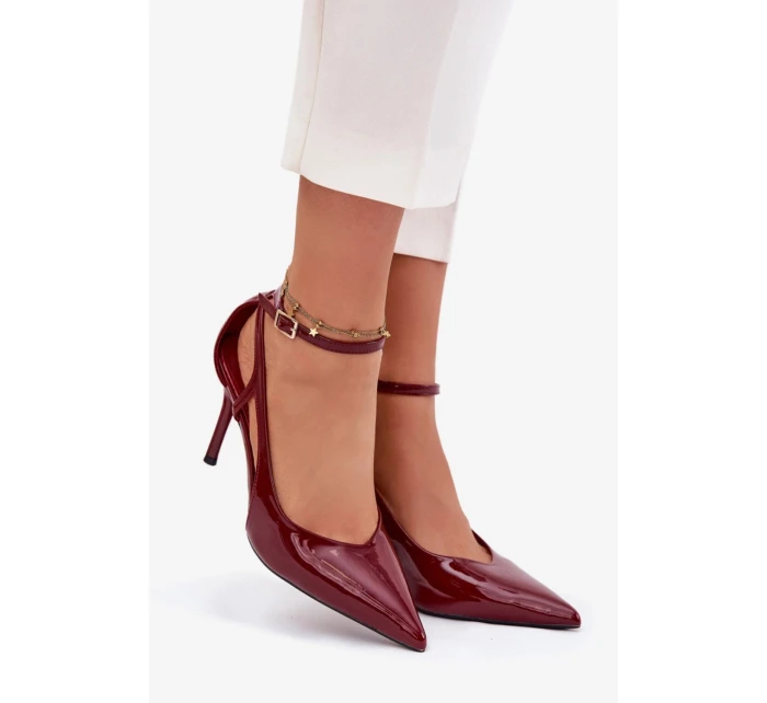 Lodičky s ihlovým podpätkom model 221910 Krok vo veľkom štýle