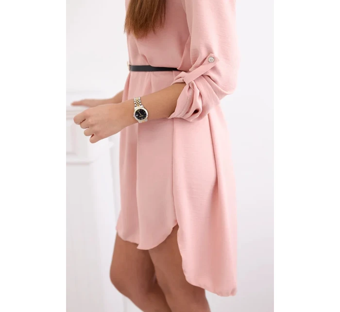 Šaty s dlhším chrbtom a pásom púdrovo ružové Šaty s dlhším chrbtom a pásom púdrovo ružové