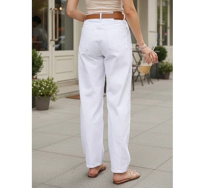 Dámske baggy džínsy s opaskom biele FashionStreet UY2930