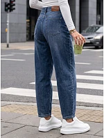 Jeansy damskie fit niebieskie model 22324256 - FashionStreet Jeansy damskie fit niebieskie model 22324256 - FashionStreet