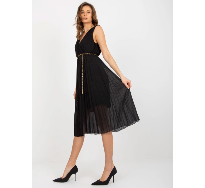 Šaty DHJ SK 13168.21X čierne Šaty DHJ SK 13168.21X čierne