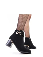 Topánky na podpätku model 218813 Solea