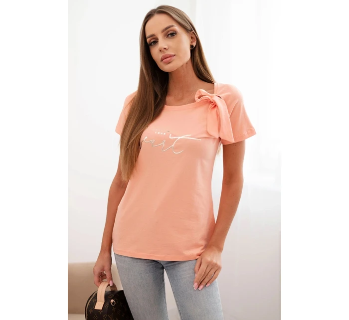 Dámska bavlnená blúzka s mašľou na ramene a marhuľovou potlačou