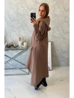 Zateplené šaty s dlhšími stranami mocca Zateplené šaty s dlhšími stranami mocca