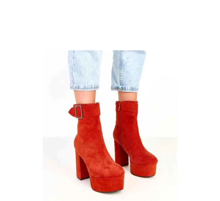 Topánky na podpätku model 217921 Solea