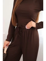 Dámsky viskózový komplet s blúzkou a širokými nohavicami hnedej farby