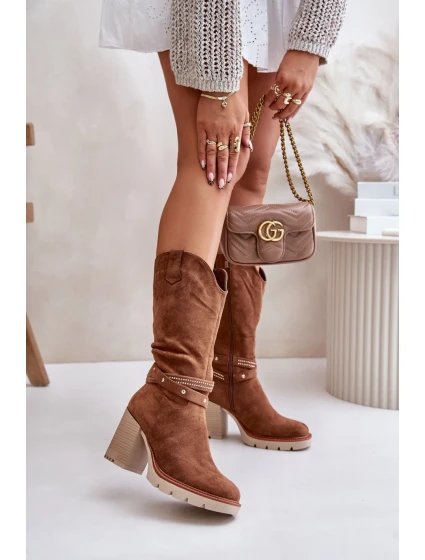 Topánky na podpätku model 201320 Krok vo veľkom štýle