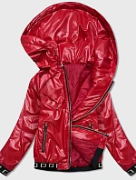 Krátka červená dámska bunda s kapucňou (B9787-4)