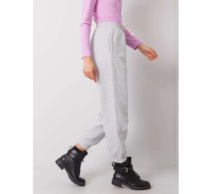 Tepláky TW DR G 080.17 svetlo šedá Tepláky TW DR G 080.17 svetlo šedá