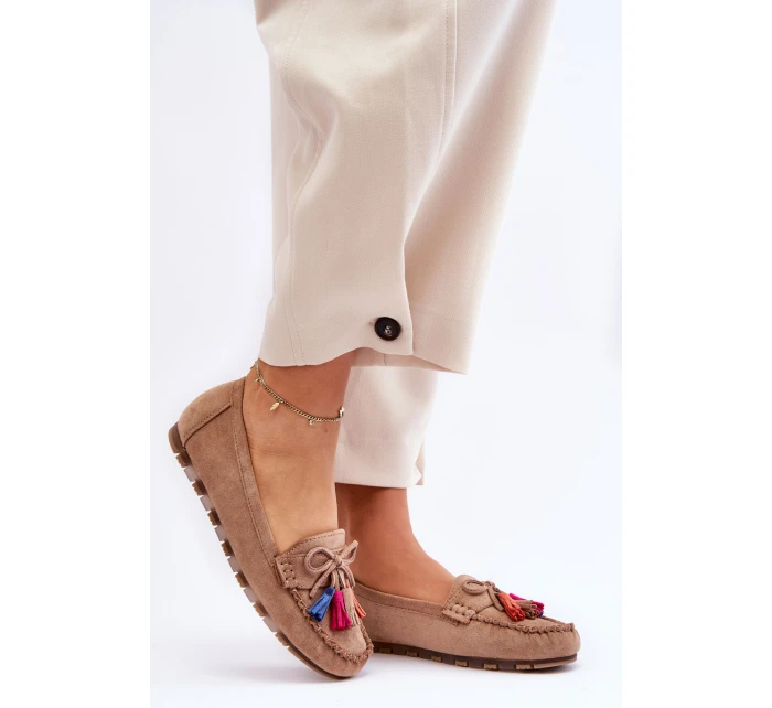 Zamszowe Mokasyny Z Kokardą I Frędzlami Ciemnobeżowe Dorine Zamszowe Mokasyny Z Kokardą I Frędzlami Ciemnobeżowe Dorine