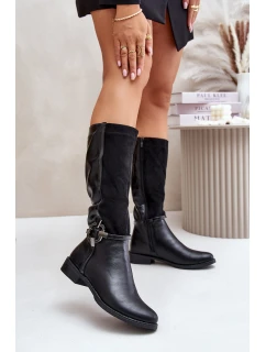 Zateplené kozačky na plochém podpatku s ozdobnou sponou černé model 21675698 - Boto