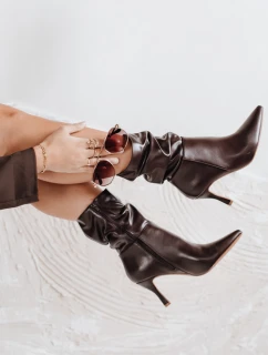 Topánky na podpätku s vrásčitým zvrškom hnedé FashionStreet ZY1140