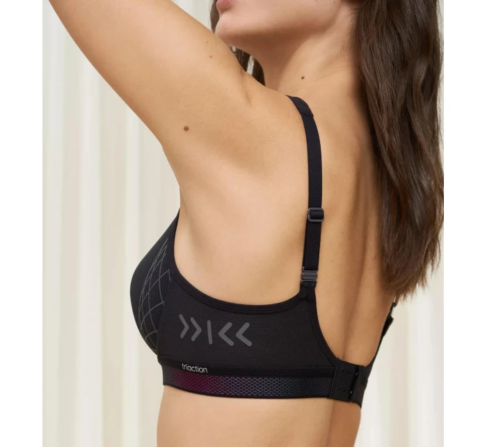 Sportovní podprsenka Triaction model 21053105 Cloud P EX černá - Triumph Sportovní podprsenka Triaction model 21053105 Cloud P EX černá - Triumph