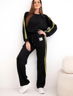 Dámský teplákový komplet model 21951909 s lampasy a volnou mikinou černý - K-Fashion