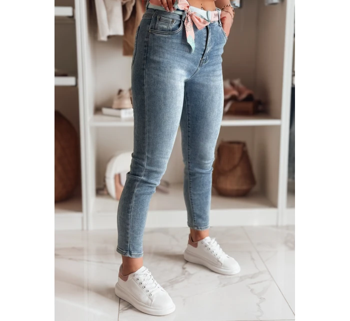 Dámské džínové kalhoty slim fit s páskem modré Dstreet model 21985464 - FashionStreet