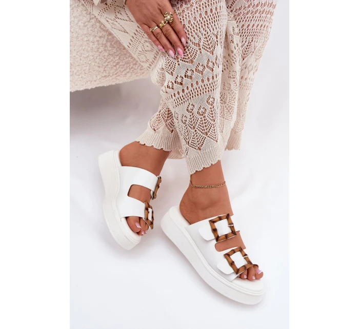 Eko Kožené Sandály Dámské Na Platformě S Přezkami Bílé model 21699634 - Boto Eko Kožené Sandály Dámské Na Platformě S Přezkami Bílé model 21699634 - Boto