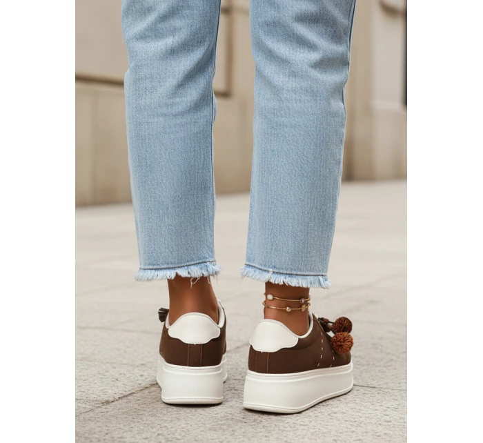 Dámske semišové tenisky s ozdobnou platformou hnedej farby FashionStreet ZY1415