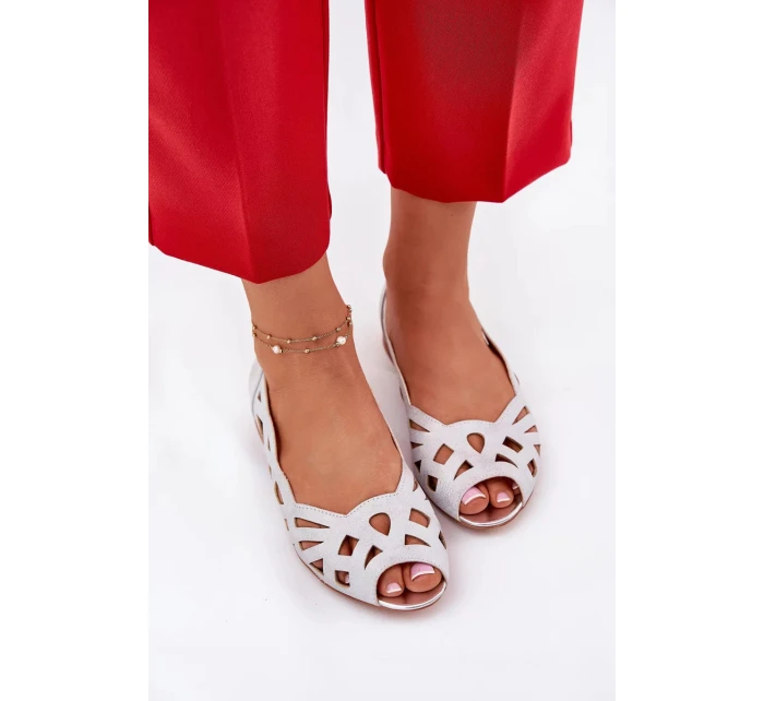 Dámske perforované baleríny Calgis s otvorenou špičkou - strieborné