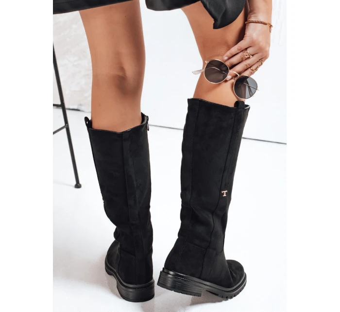 Dámské semišové černé kozačky Dstreet model 21993173 - FashionStreet