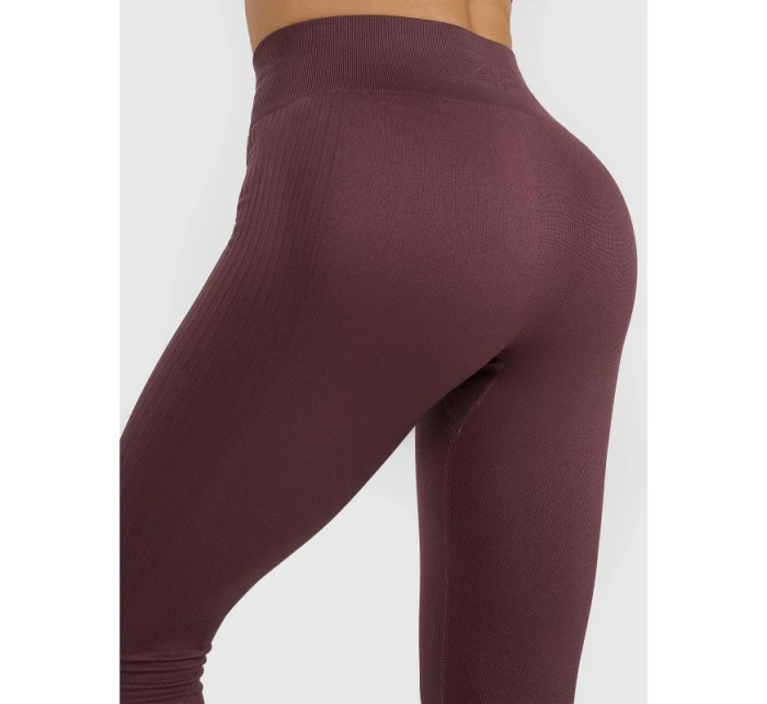 Dámske bezšvové tréningové legíny 4F 4FWAW25TFTIF359-81S dámske Dámske bezšvové tréningové legíny 4F 4FWAW25TFTIF359-81S dámske