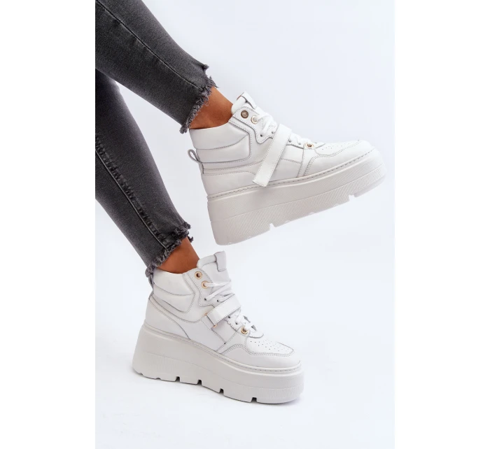 Bílé dámské kožené tenisky model 21652328 - Zazoo