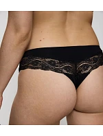 Triumph - Lovely Micro String: brazílska šnúrka z mikrovlákna s čipkou Triumph