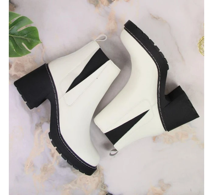 Zateplené čižmy Artiker W HBH42 s podpätkom