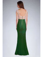 Dámske spoločenské šaty šoky soka s perličkami a čipkou dlhé zelené - Zelená - šoky & soka