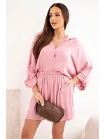 Dámske viskózové tričko s gombíkmi a voľnými šortkami tmavoružovej farby