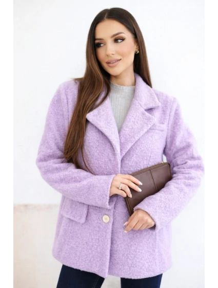 Dámska bunda z mäkkej jahňacej kože s golierom jasne fialovej farby